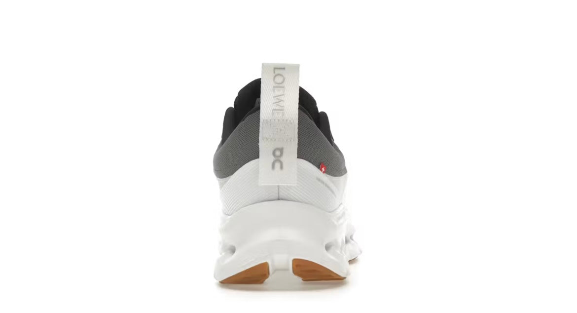 Sneakers ON x Loewe