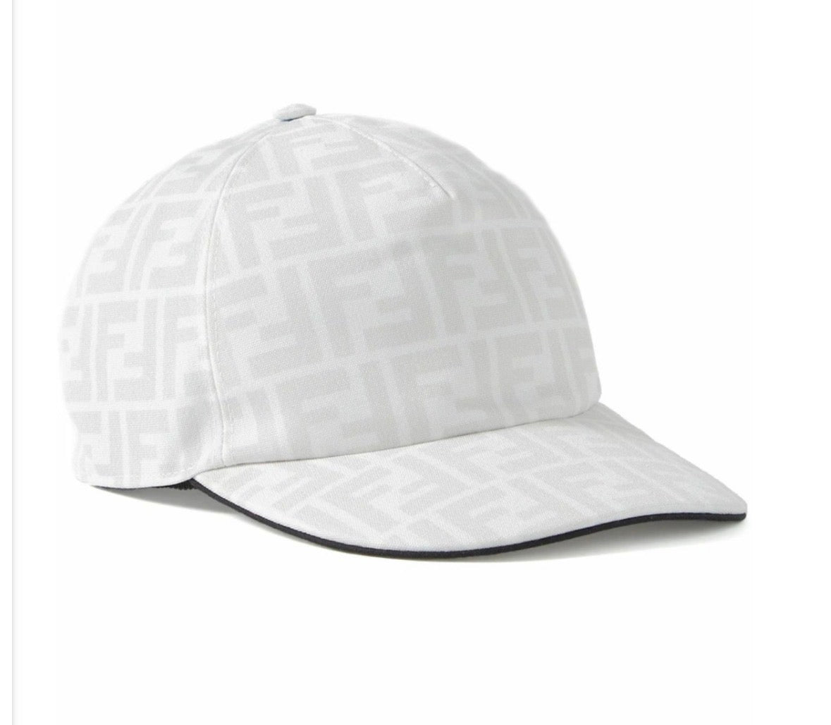 casquette-fendi