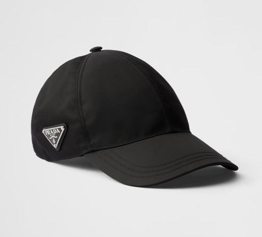 casquette-prada