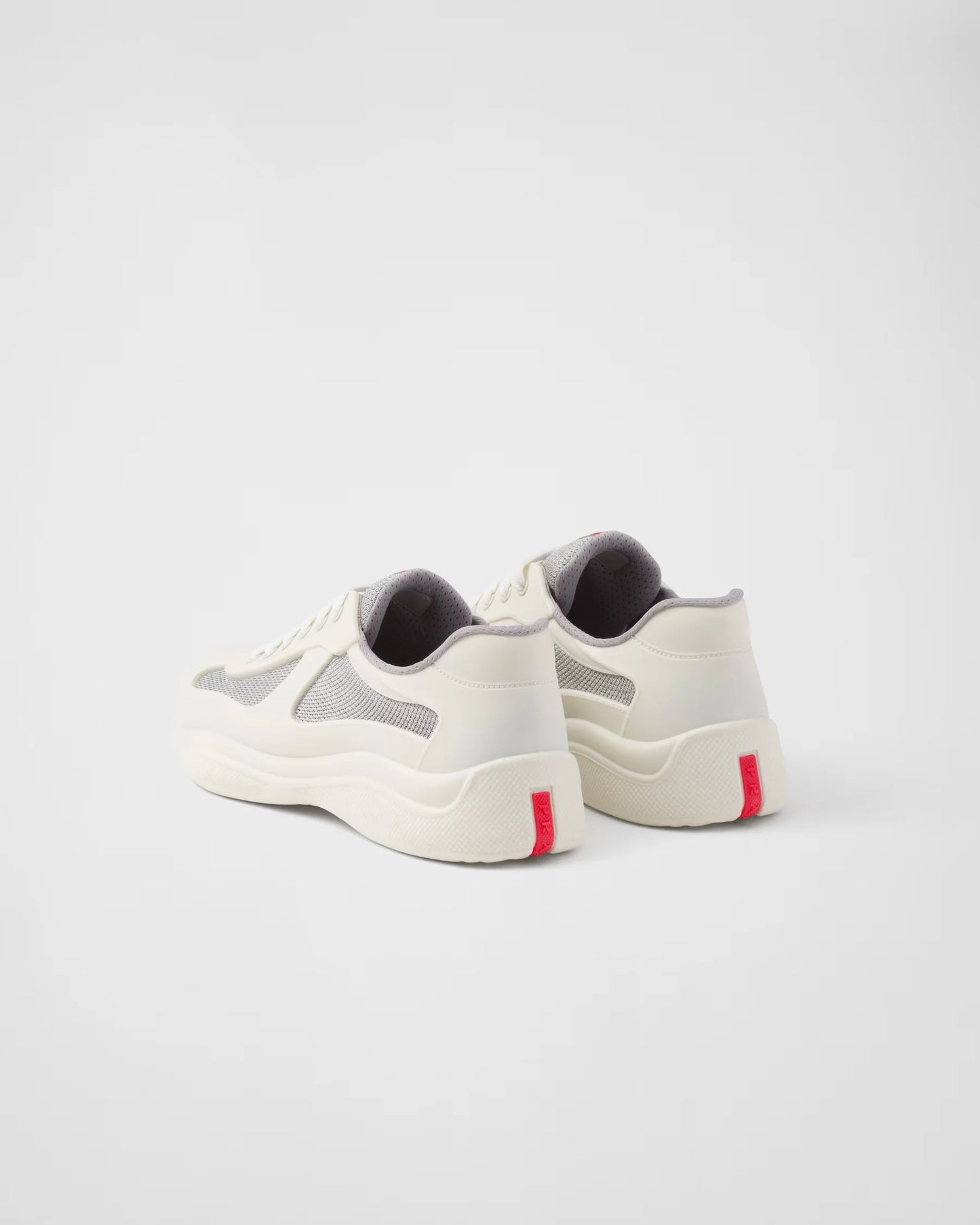 PRADA CUP GOMME BLANC #9
