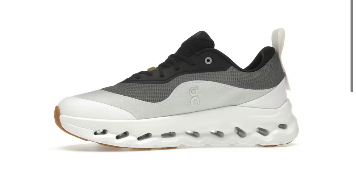 Sneakers ON x Loewe