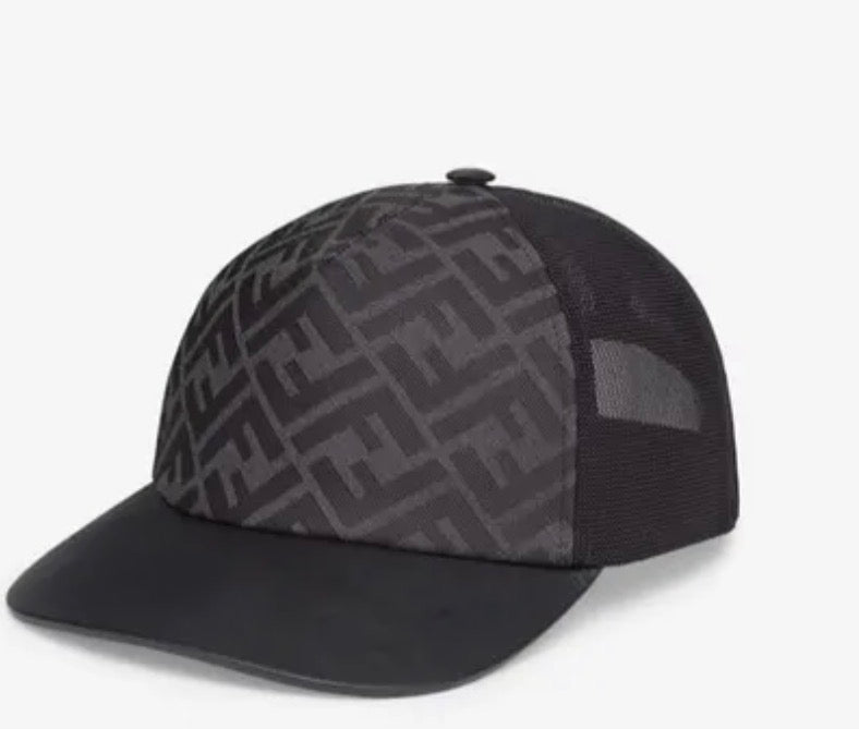 casquette-fendi