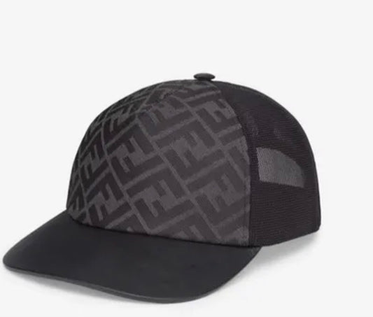 casquette-fendi